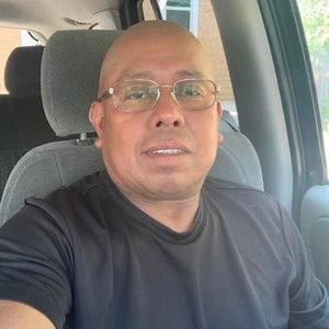 Meet your Posher, Manuel